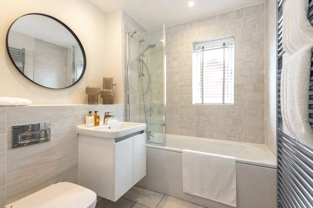 Fieldfare Lane, Finchwood Park, Wokingham, Bracknell Forest, RG40 4SF, photo 10
