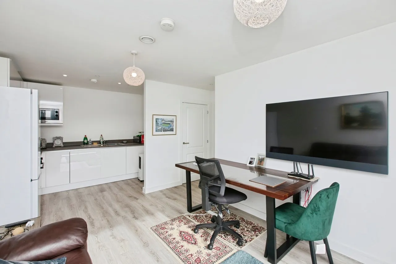 Bilsborrow Avenue, DE1, photo 10