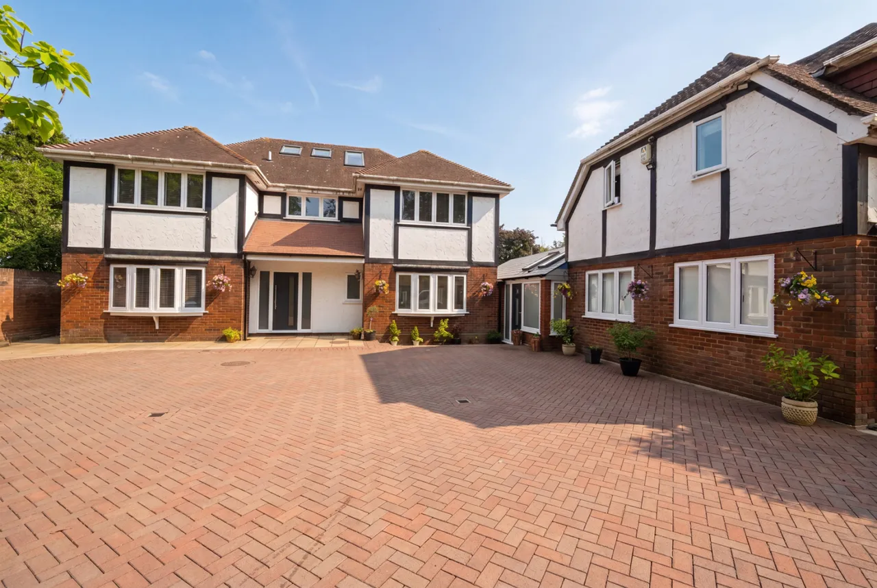 The Village, Little Hallingbury, CM22, photo 4