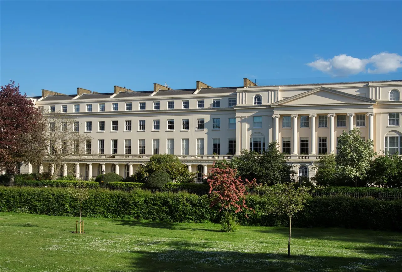 York Terrace West, Regent's Park, London, NW1 4QA, photo 2