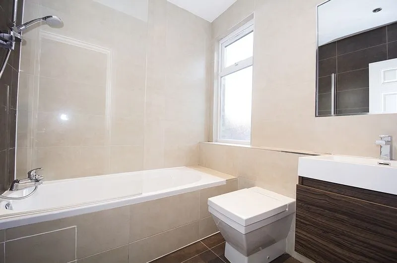 High Street, Walton-On-Thames KT12 1BZ, photo 5