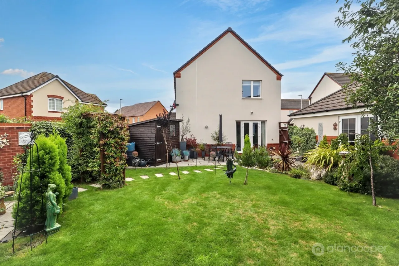 Reapers Close, Weddington, CV10, photo 37
