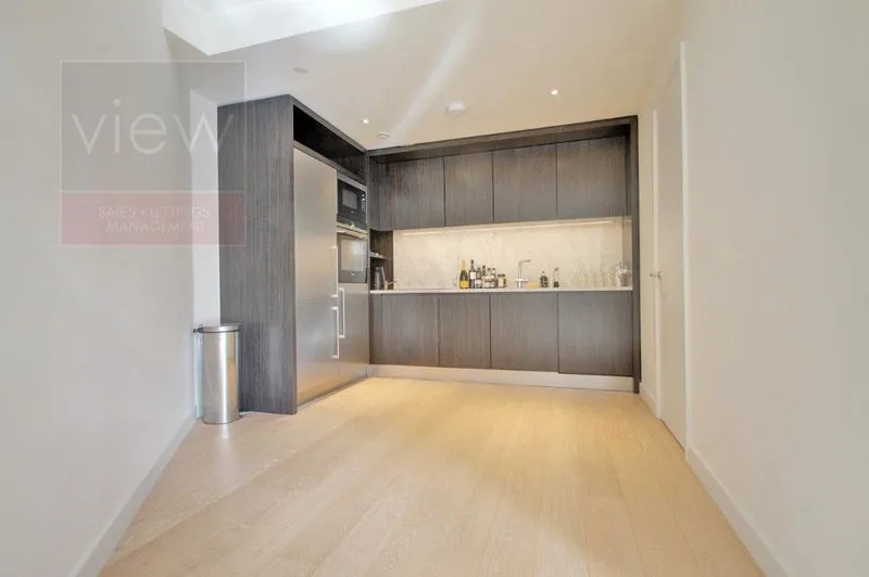 Biscayne Avenue, London E14 9AY, photo 7
