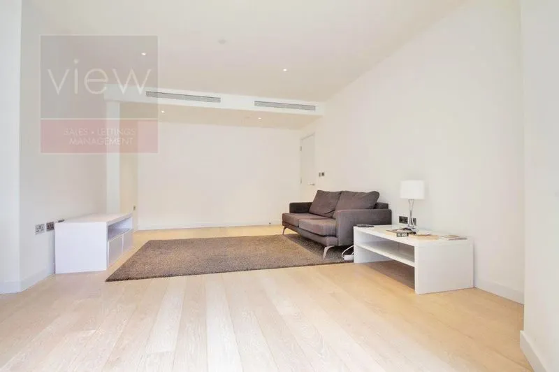 Biscayne Avenue, London E14 9AY, photo 6