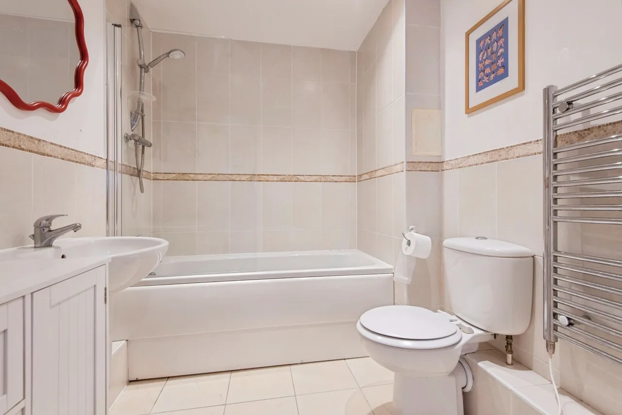 Peppermint Road, Hitchin, Hertfordshire, SG5, photo 9