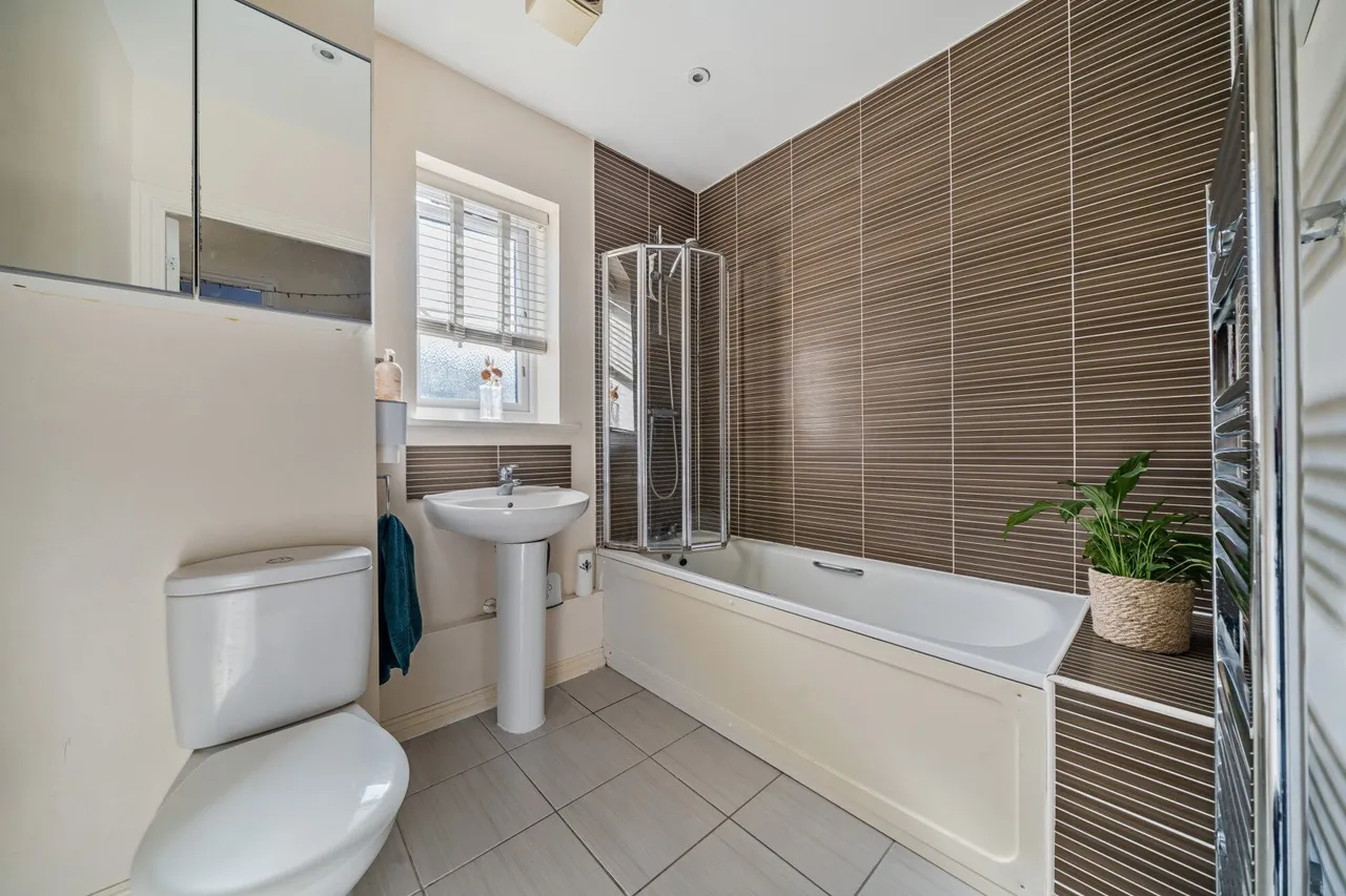Bettenson Close, BR7, photo 7