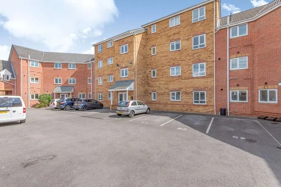 2 bed flat for sale — Wakelam Drive, Armthorpe, South Yorkshire, DN3