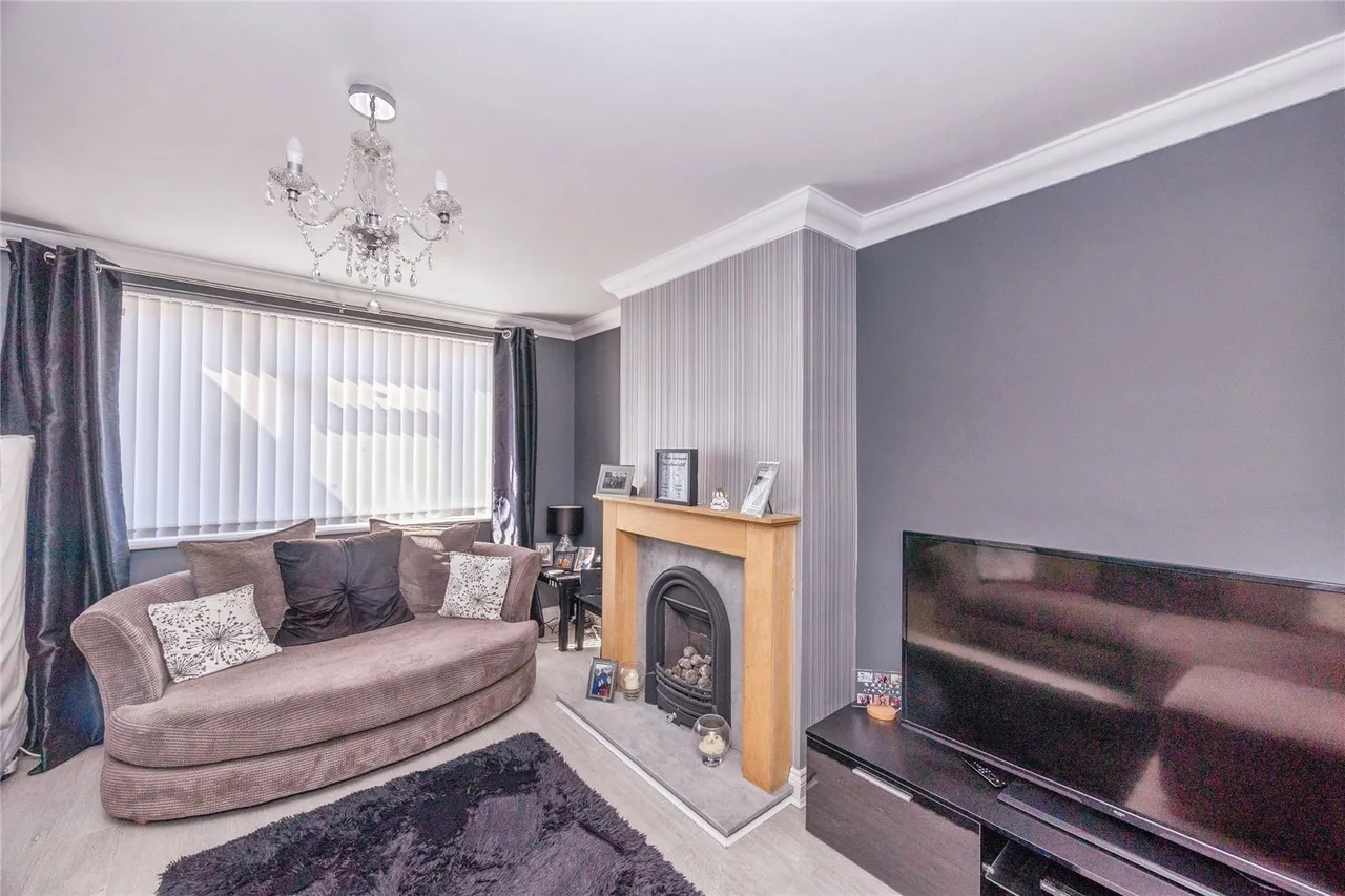Littlegreen Avenue, Havant, PO9, photo 2