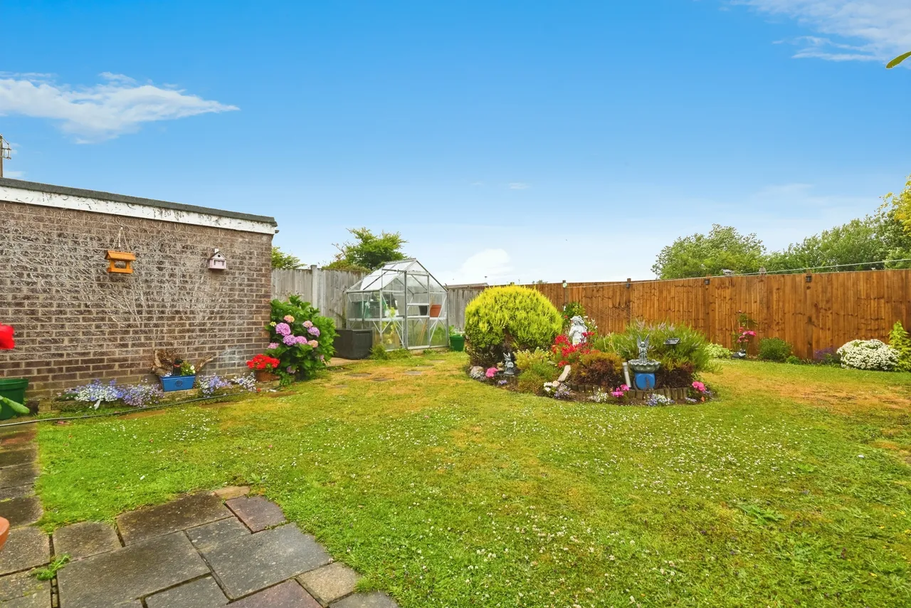 Blyford Road, Clacton-on-Sea, Essex, CO16, photo 15