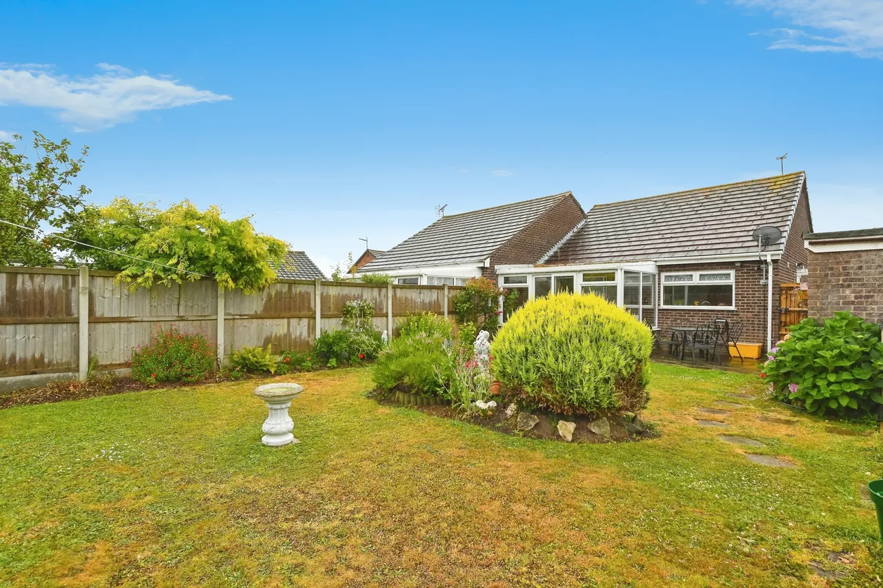 Blyford Road, Clacton-on-Sea, Essex, CO16, photo 14