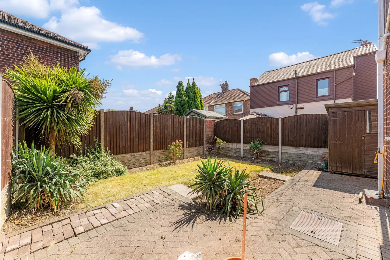2a Moorfield Road, Widnes, Widnes, WA8 3JE, photo 13