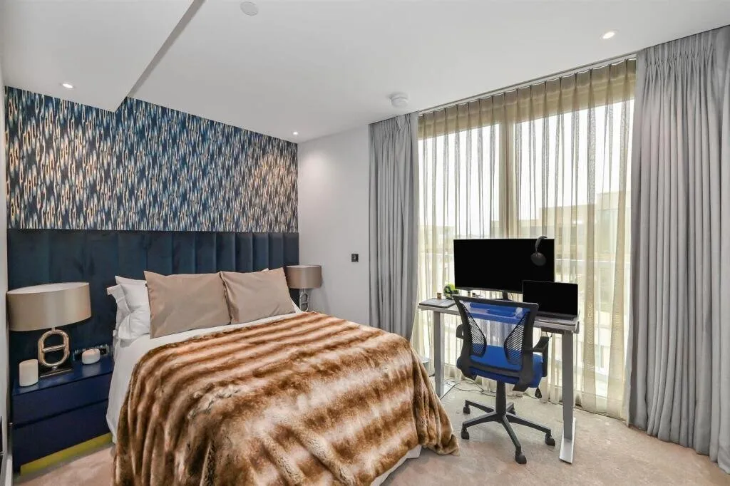 Warwick Lane, London, W14, photo 4