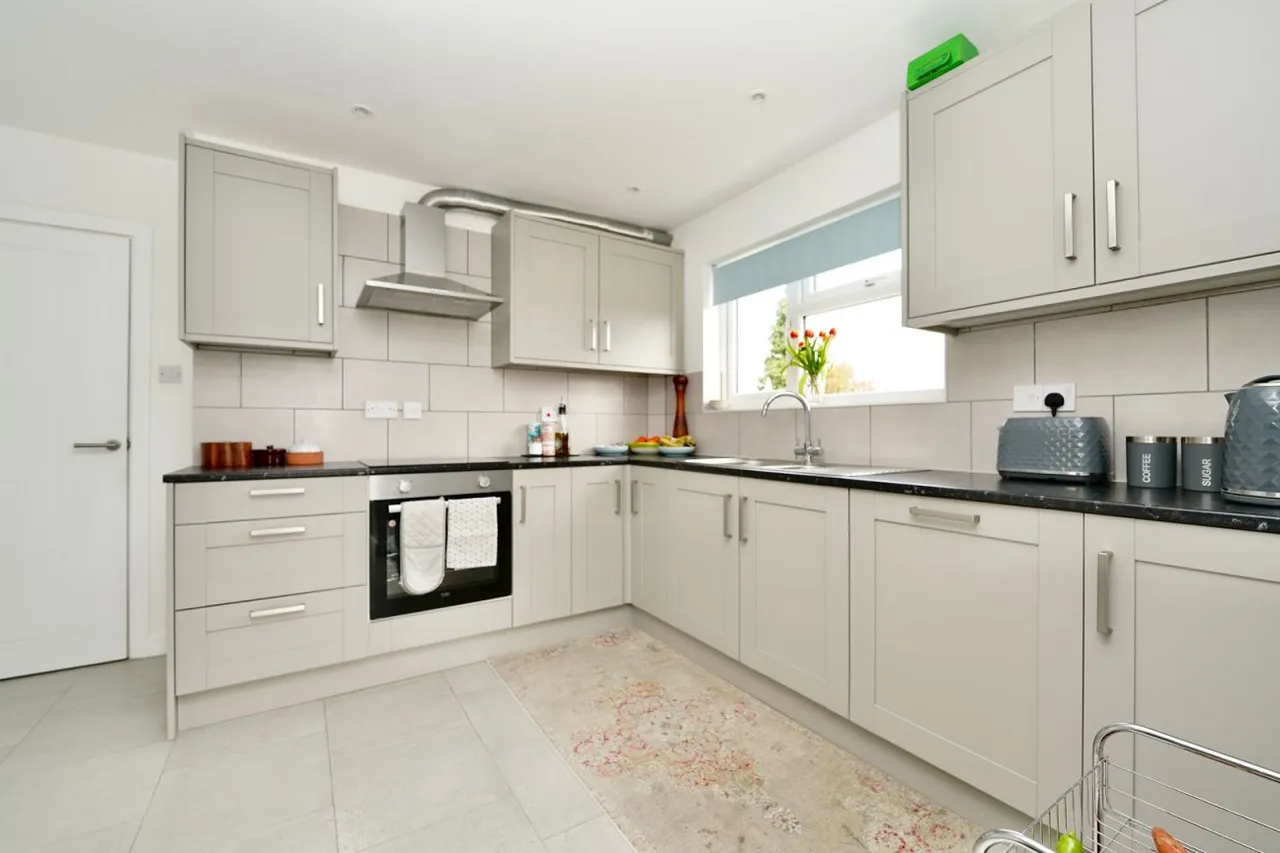 Ermine Street, Little Stukeley, PE28, photo 7