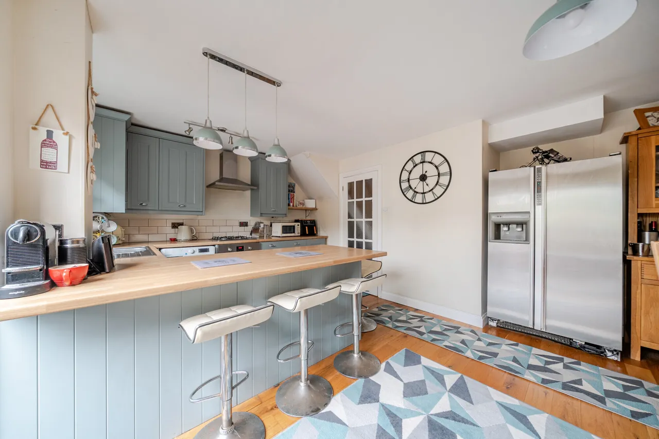 Williamson Close, Haslemere, GU27, photo 5
