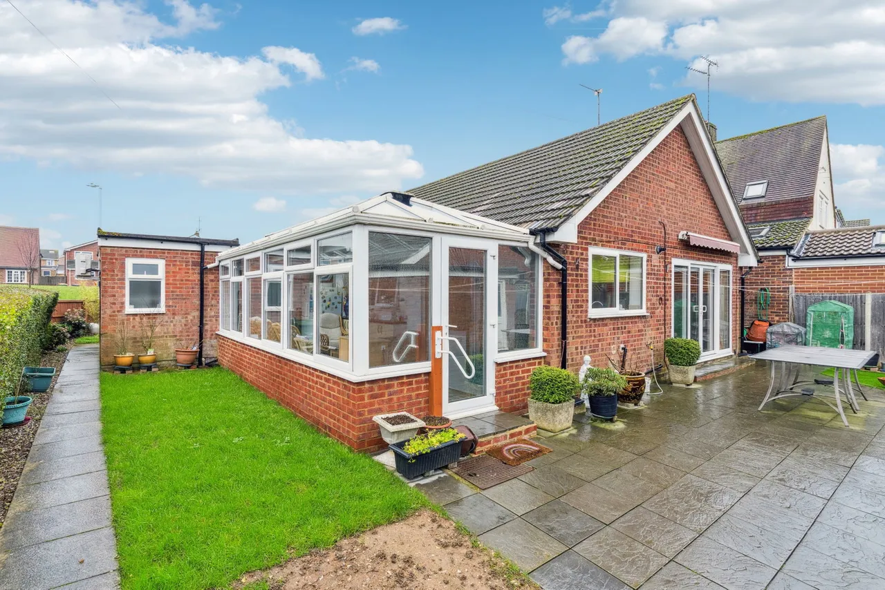 Seamons Close, Dunstable, LU6, photo 17