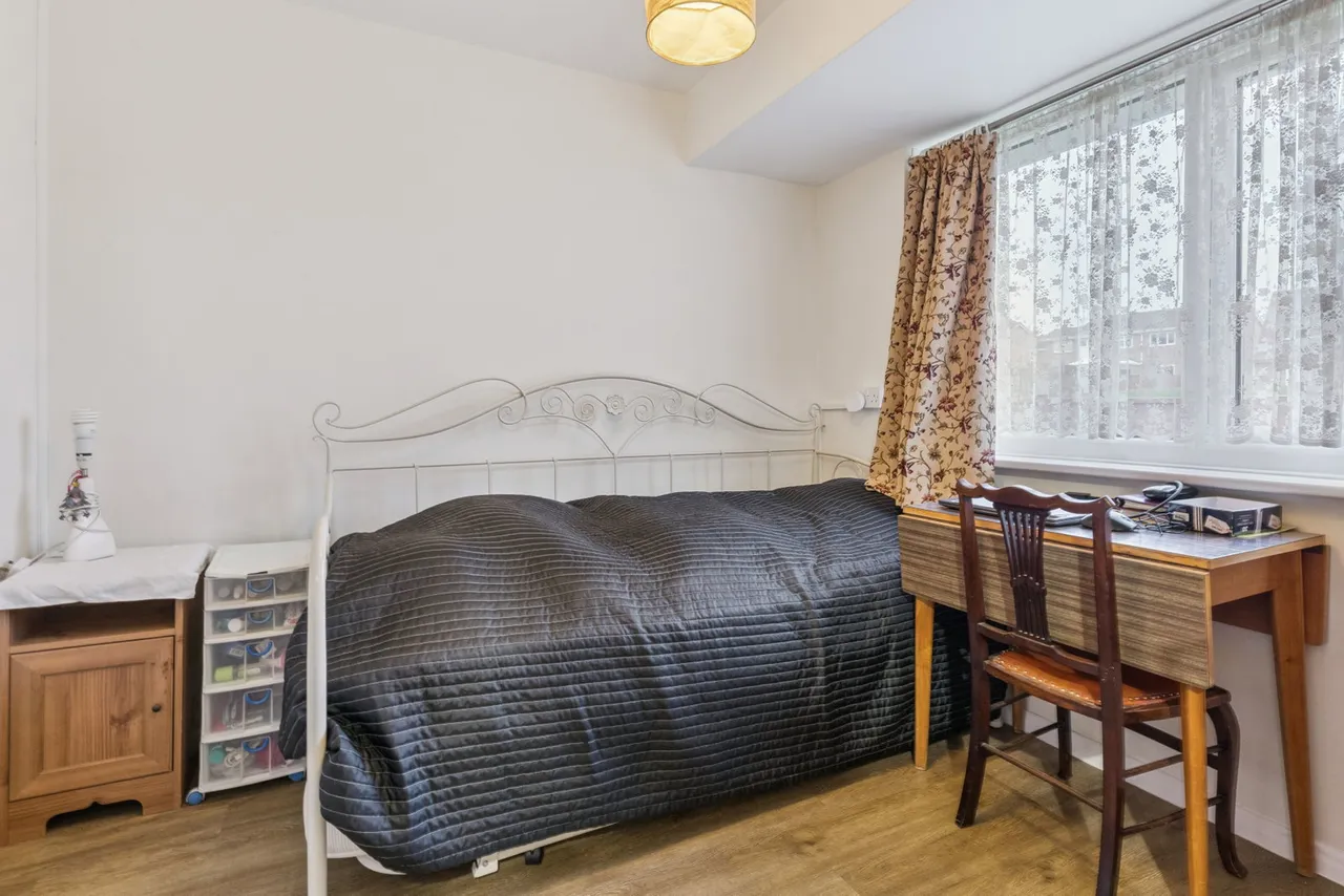 Seamons Close, Dunstable, LU6, photo 12