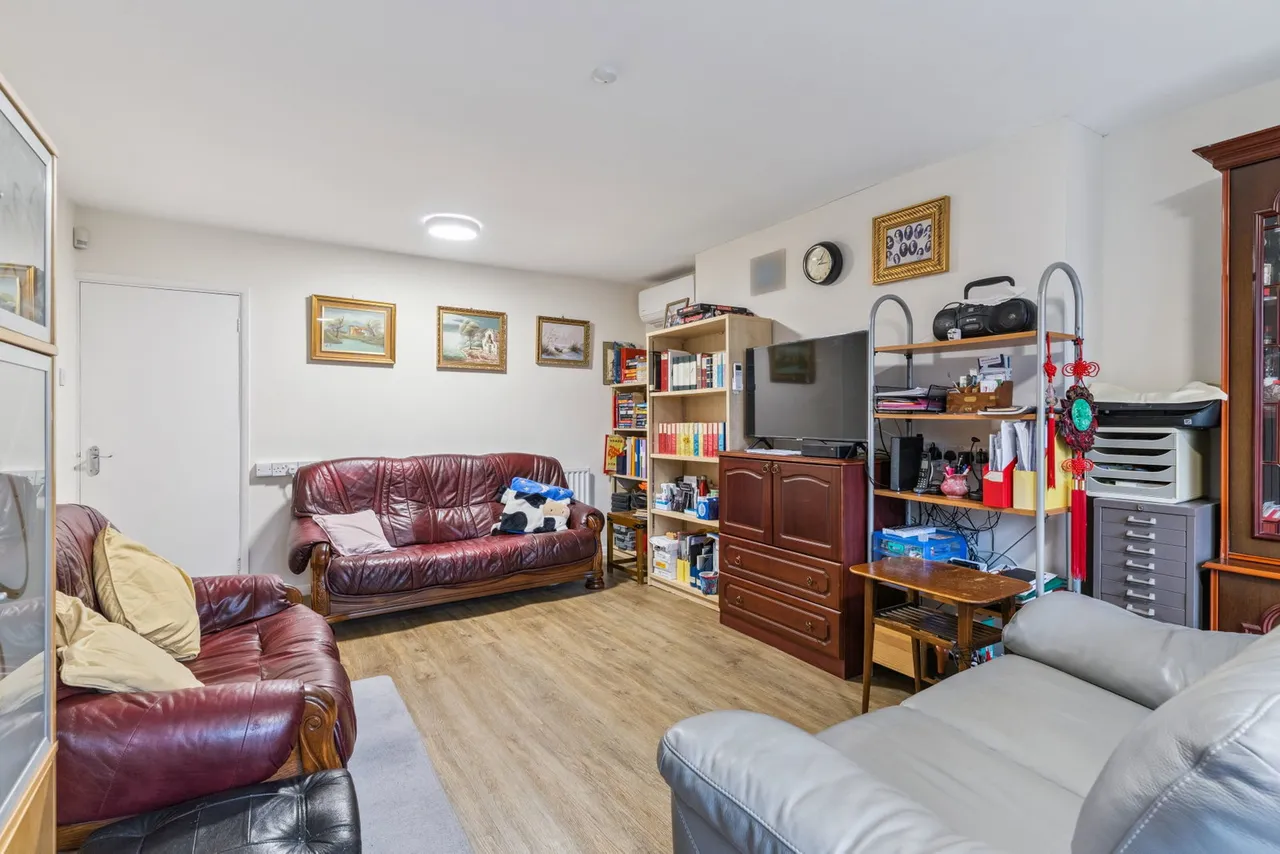 Seamons Close, Dunstable, LU6, photo 4