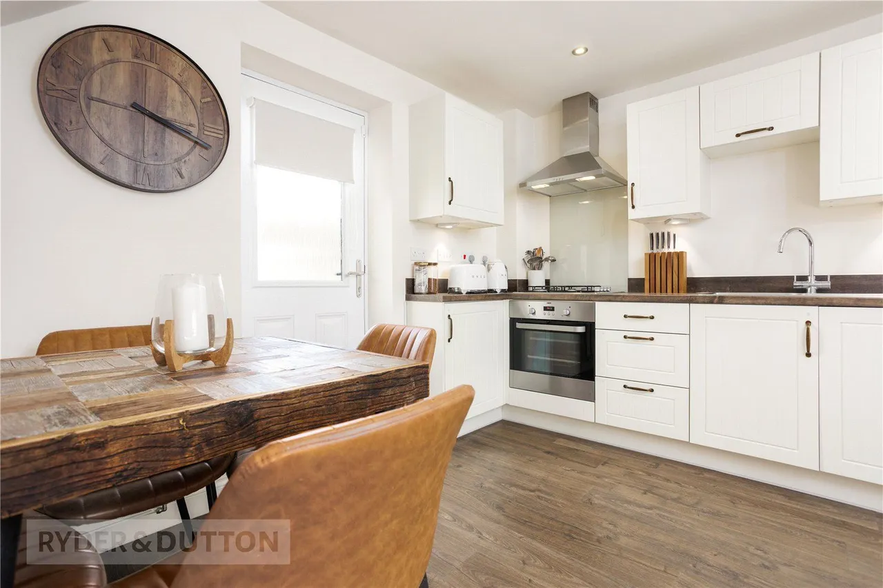 Torside Street, Tintwistle, SK13, photo 8