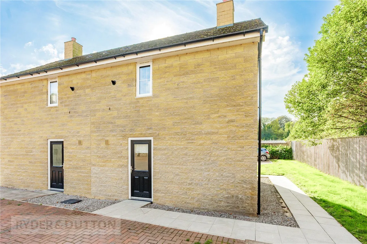 Torside Street, Tintwistle, SK13, photo 23