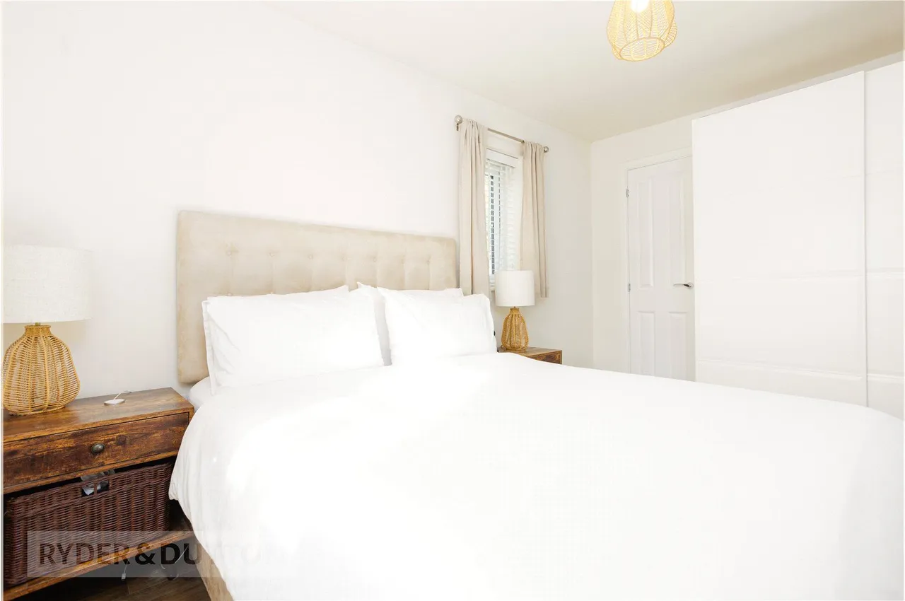 Torside Street, Tintwistle, SK13, photo 14