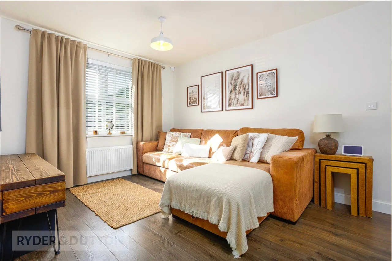 Torside Street, Tintwistle, SK13, photo 5