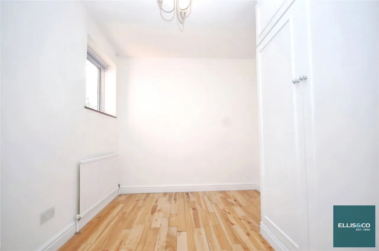 Hendon Lane, Finchley, N3, photo 12