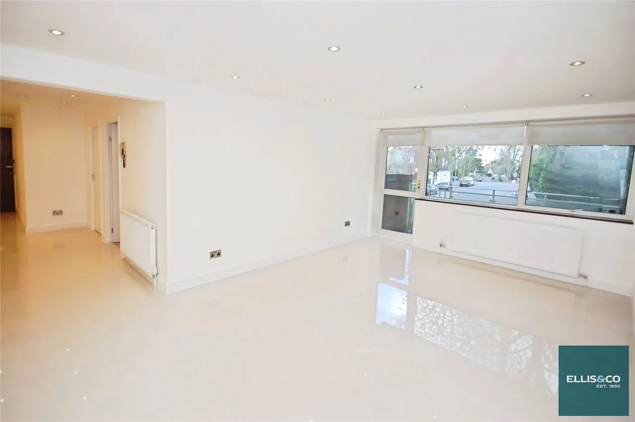 Hendon Lane, Finchley, N3, photo 4