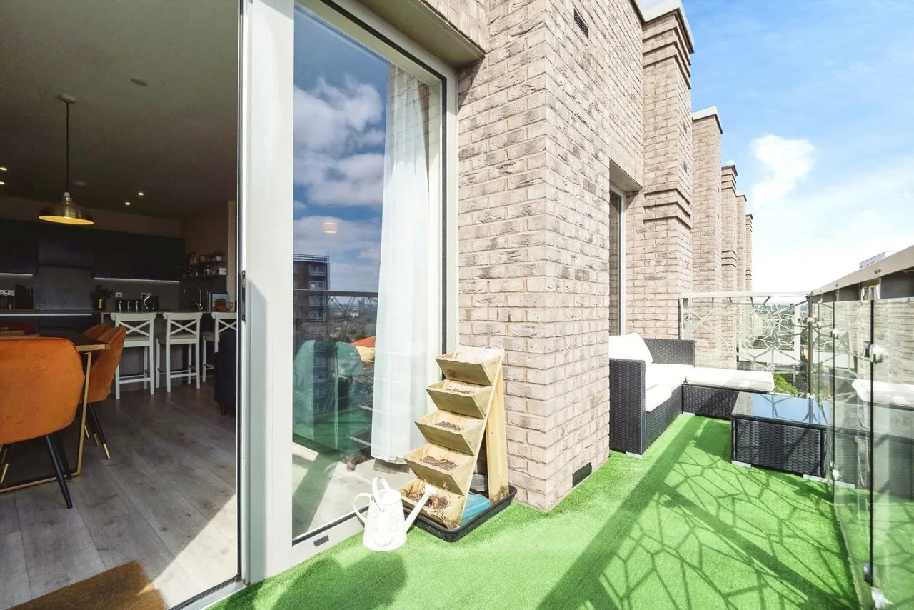 Shipbuilding Way, Upton Park, London, E13, photo 15