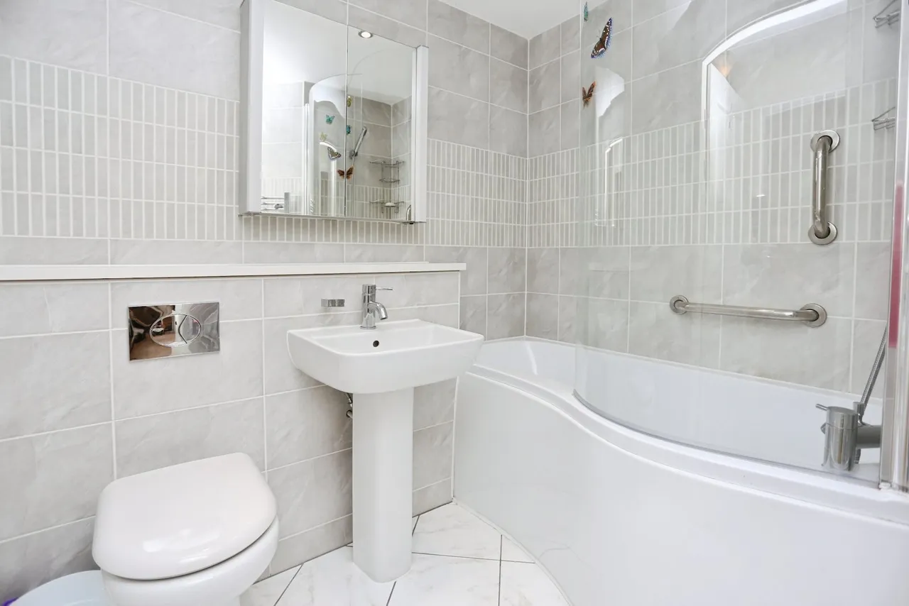 Nelstrop Road, Heaton Chapel, SK4, photo 9