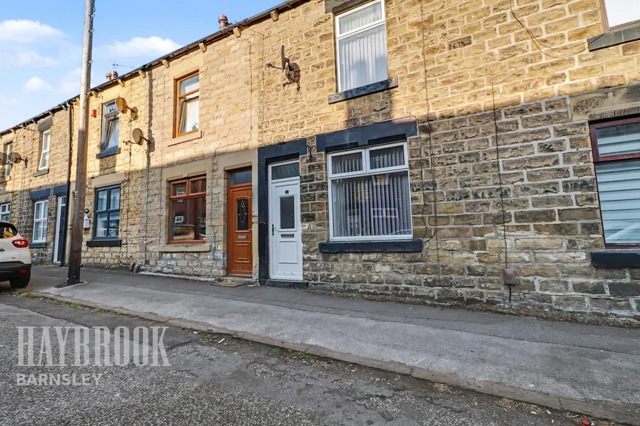 2 bed house for sale, Hilton Street, Barnsley