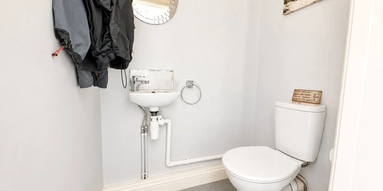 Abbots Way, West Kirby, CH48, photo 7