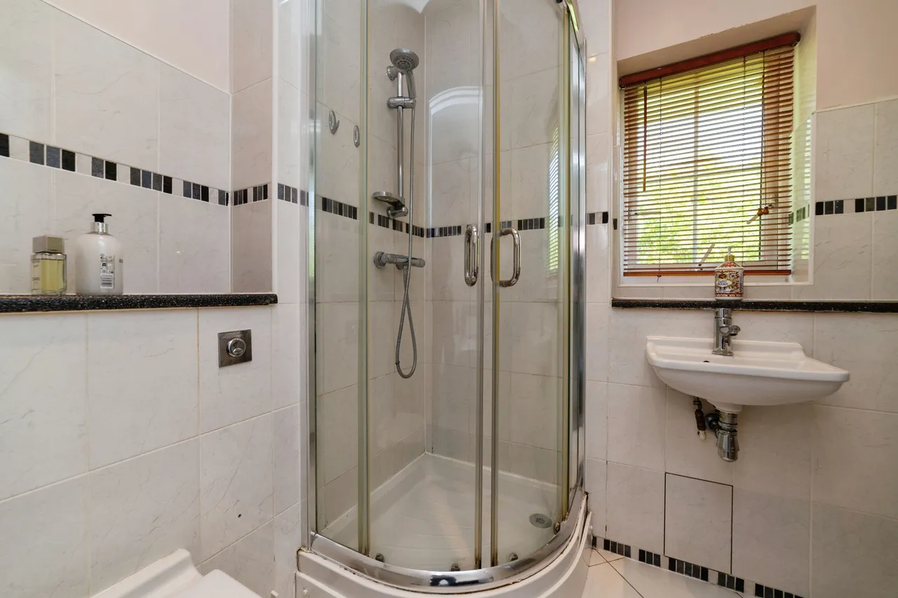 Priestley Road, Stevenage, SG2, photo 19