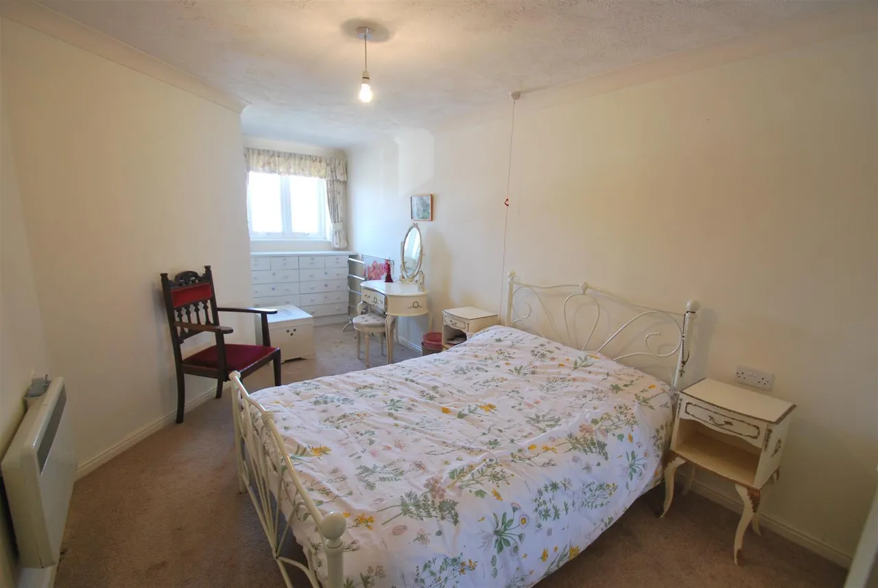 Chapelfields, Frodsham, Cheshire, WA6 7BG, photo 5