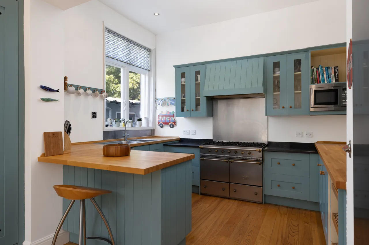 Hampton Road, Teddington, London, photo 7