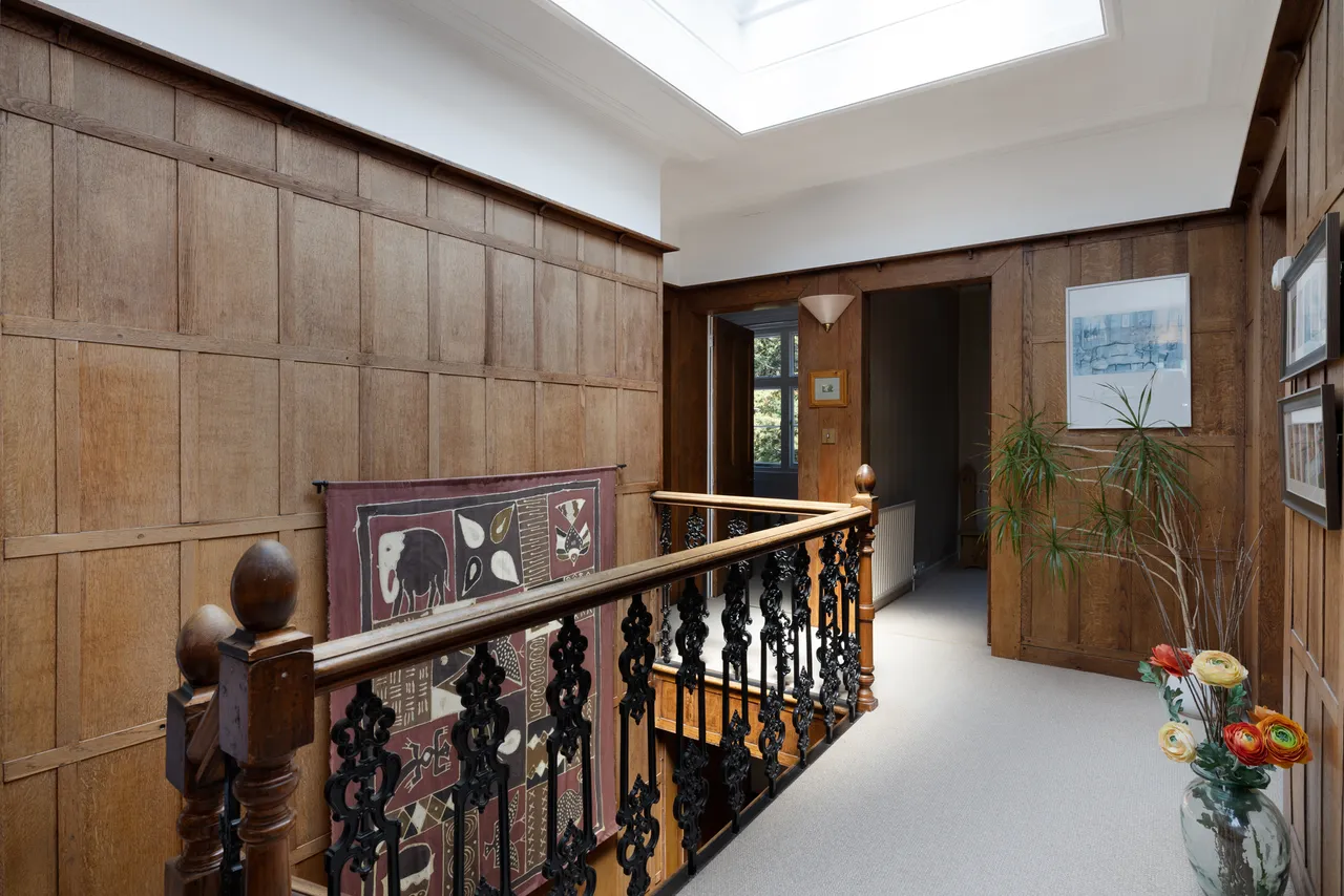 Hampton Road, Teddington, London, photo 10