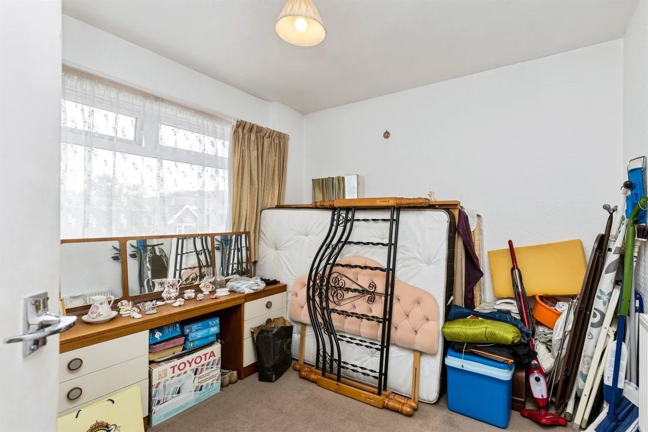 Valebridge Road, Burgess Hill, RH15, photo 8
