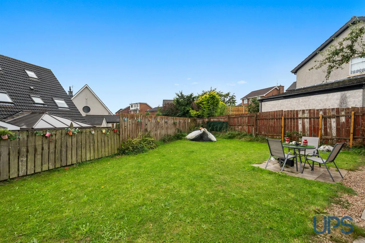Lagmore Drive, Dunmurry, BT17, photo 25