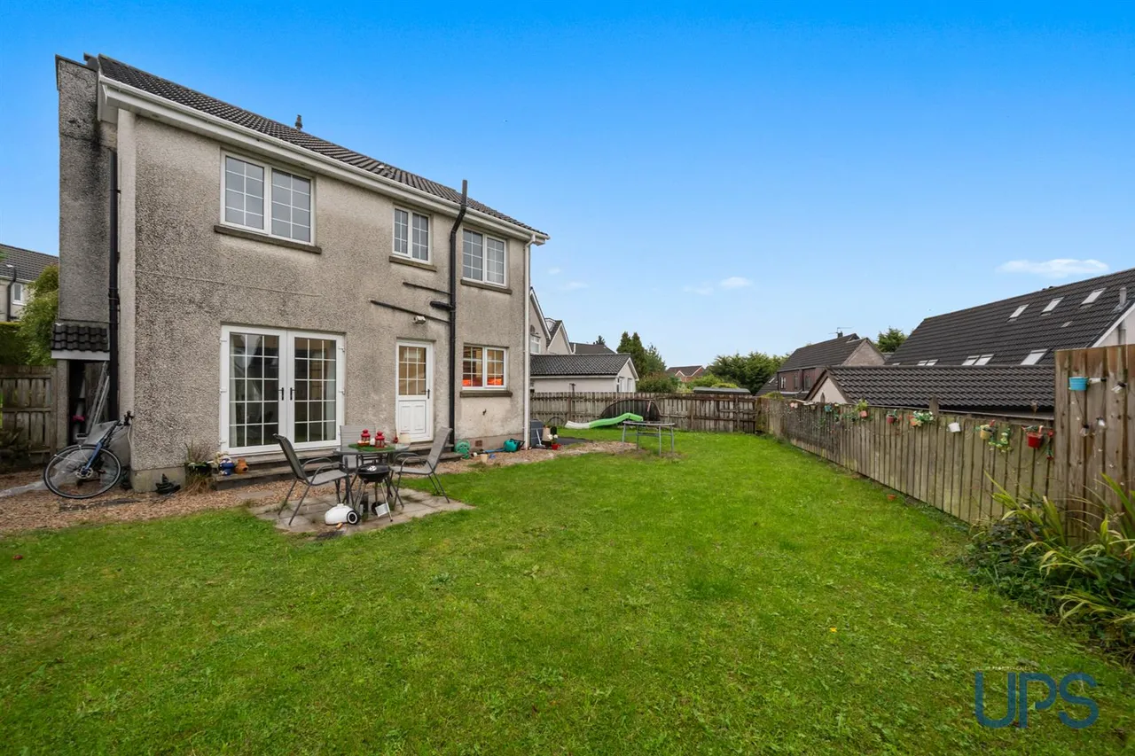 Lagmore Drive, Dunmurry, BT17, photo 2