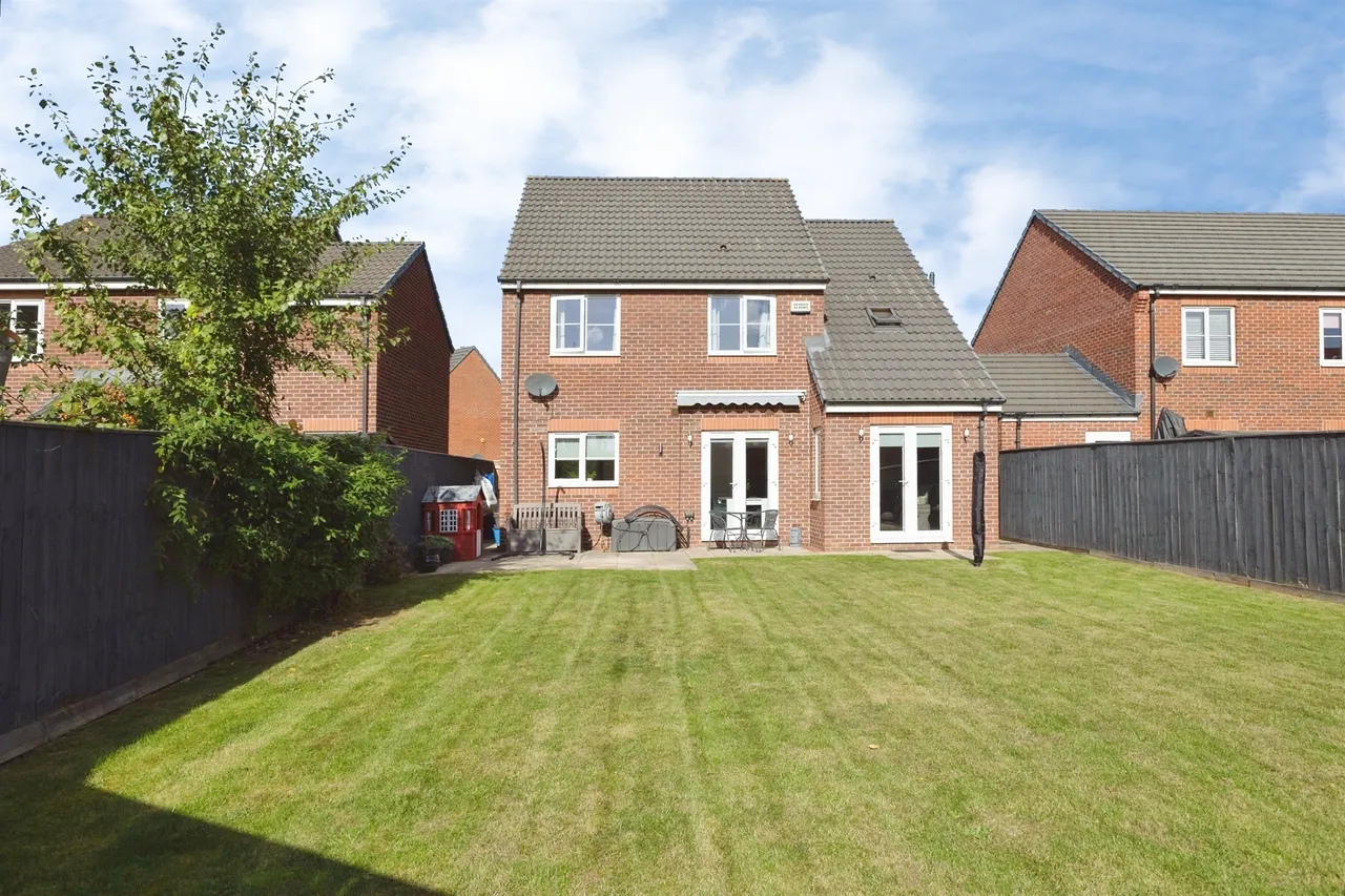 Sculptor Crescent, Stockton-On-Tees, TS18, photo 24