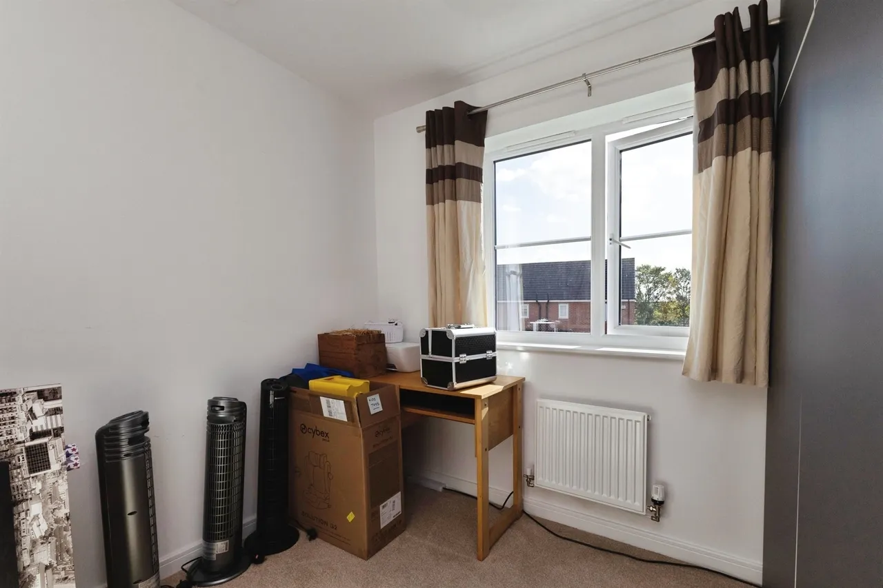 Sculptor Crescent, Stockton-On-Tees, TS18, photo 17