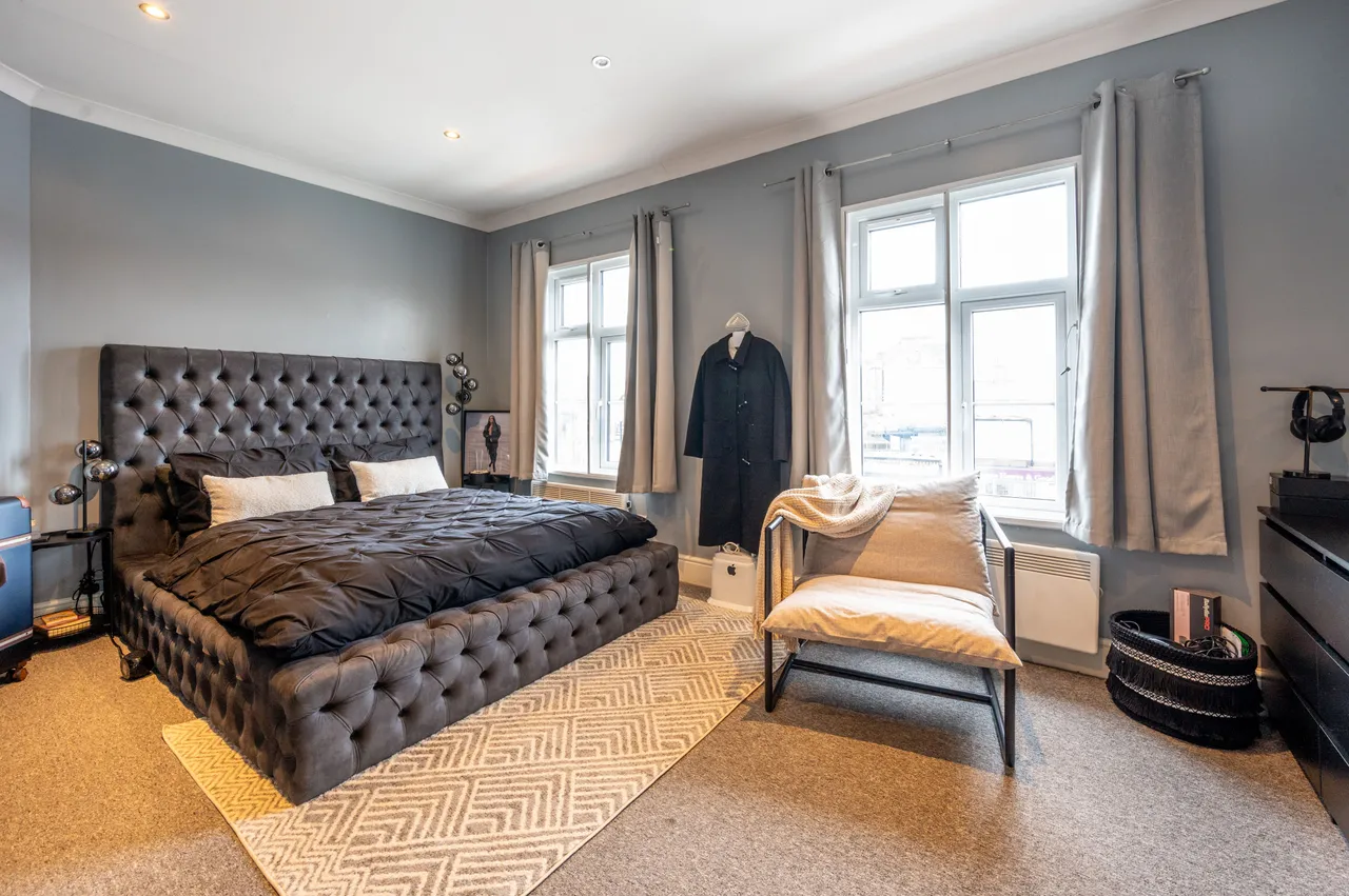 Flat 5, 1-5 Broadway Parade, The Broadway, London, photo 10