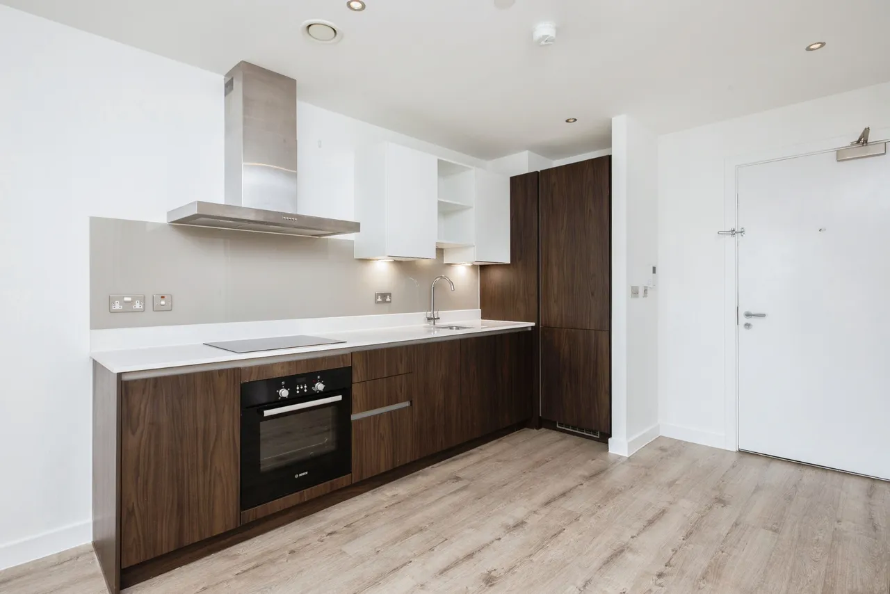 Bellows, 12 Lockside Lane, Salford, Greater Manchester, M5, photo 2