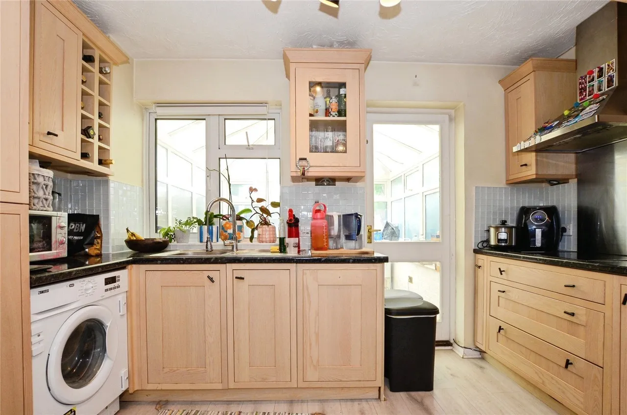 Siskin Close, Borehamwood, WD6, photo 6