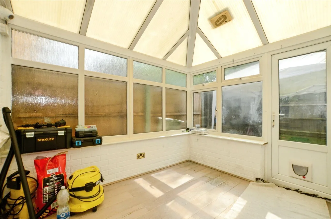 Siskin Close, Borehamwood, WD6, photo 10
