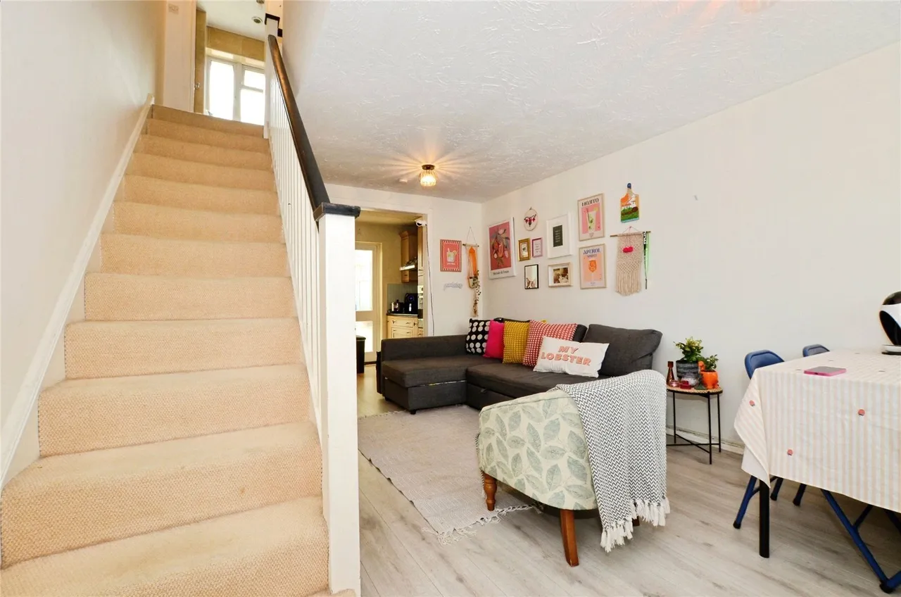 Siskin Close, Borehamwood, WD6, photo 9