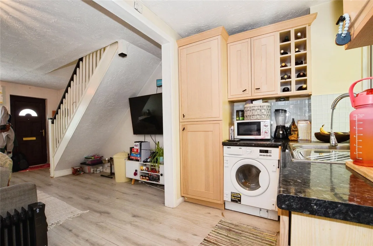 Siskin Close, Borehamwood, WD6, photo 8