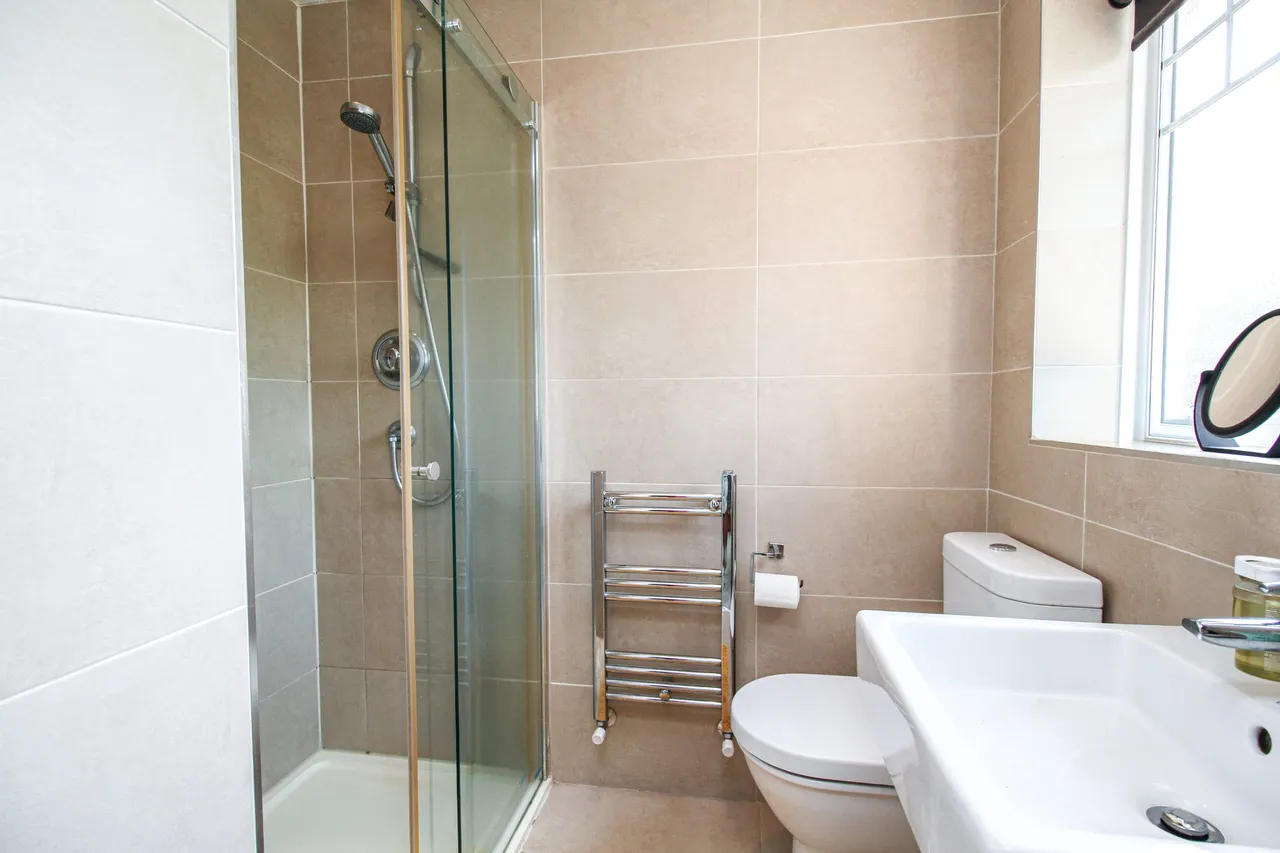 Ovington Drive, Fleet, GU51 1DF, photo 14