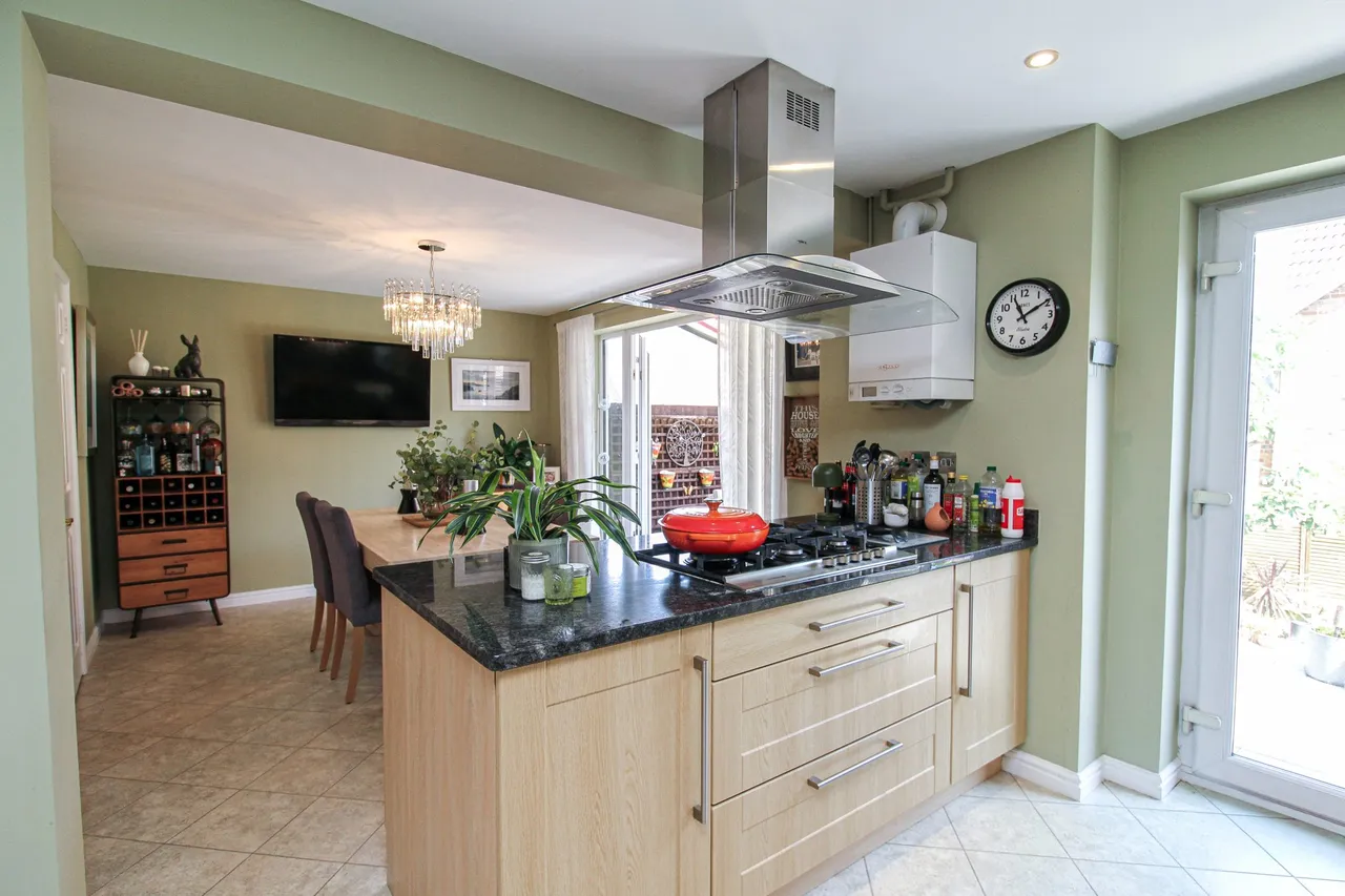 Ovington Drive, Fleet, GU51 1DF, photo 6