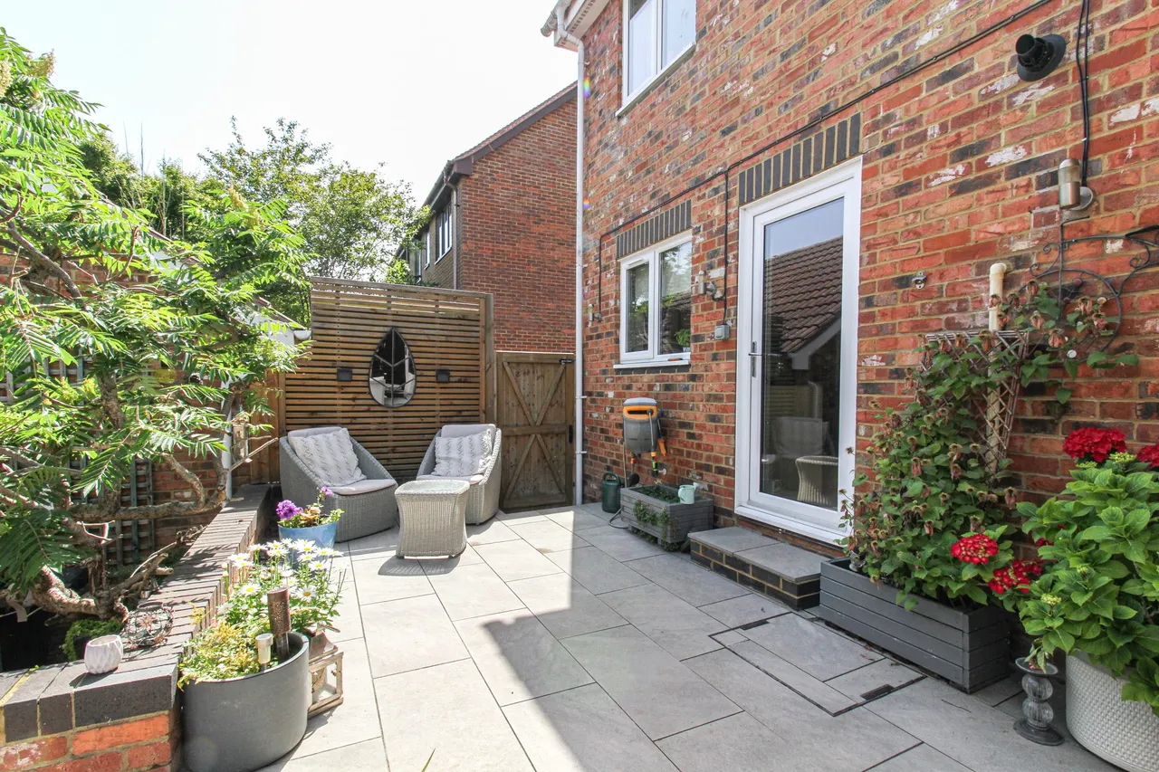 Ovington Drive, Fleet, GU51 1DF, photo 24