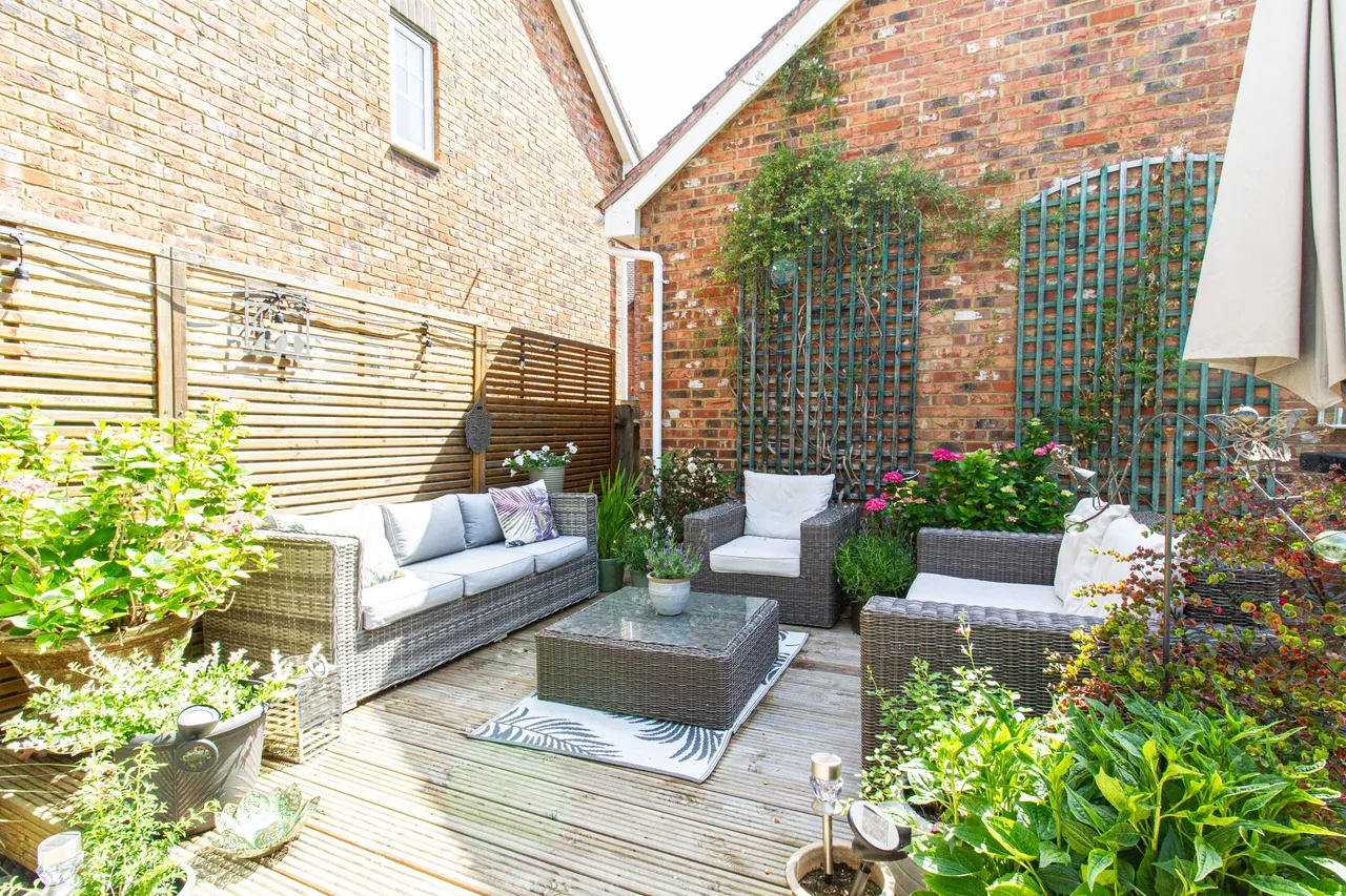Ovington Drive, Fleet, GU51 1DF, photo 22